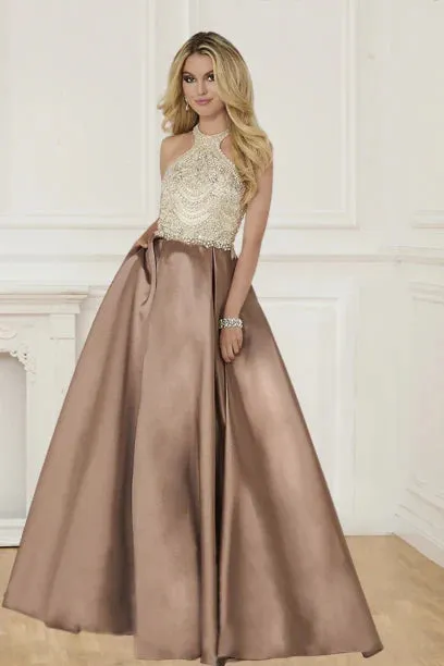 A Line Formal Dresses Scoop Satin With Beads Sweep Train