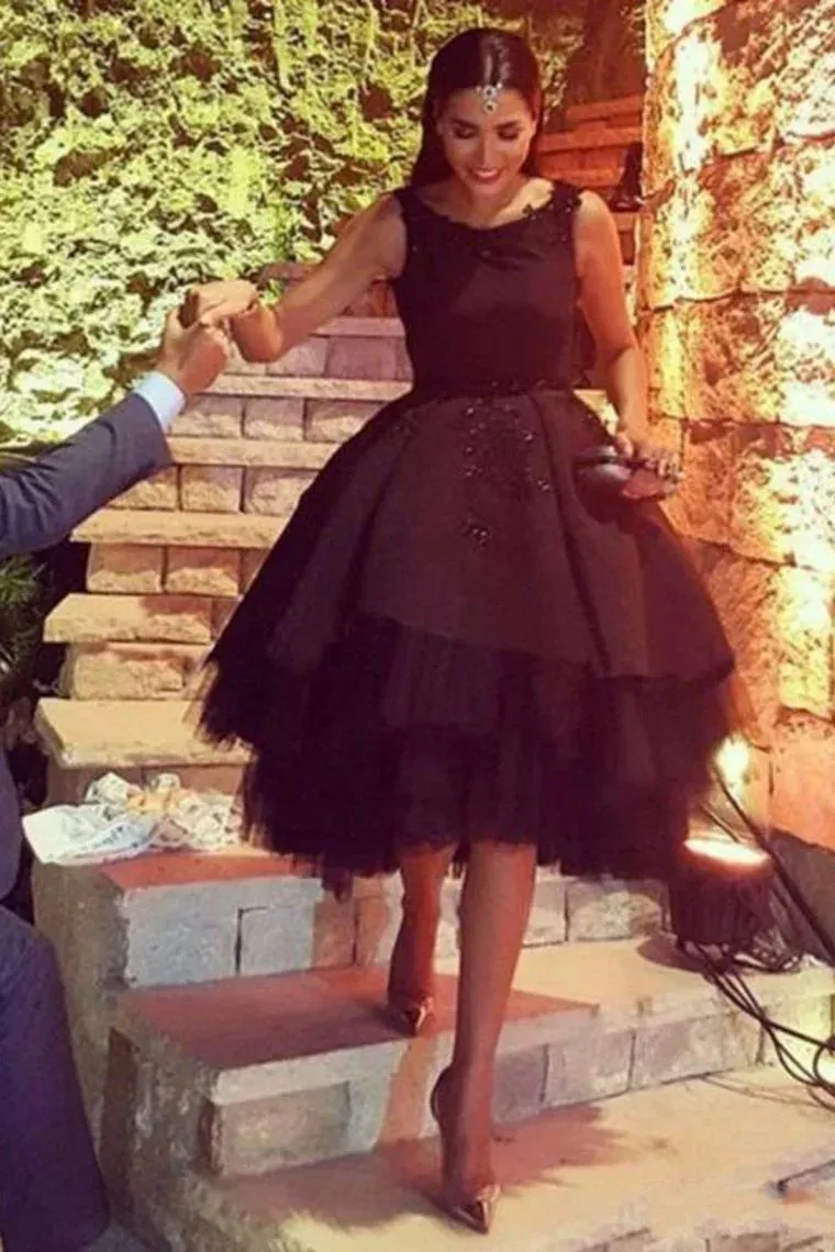 A Line Homecoming Dresses Scoop Open Back With Applique Satin & Tulle