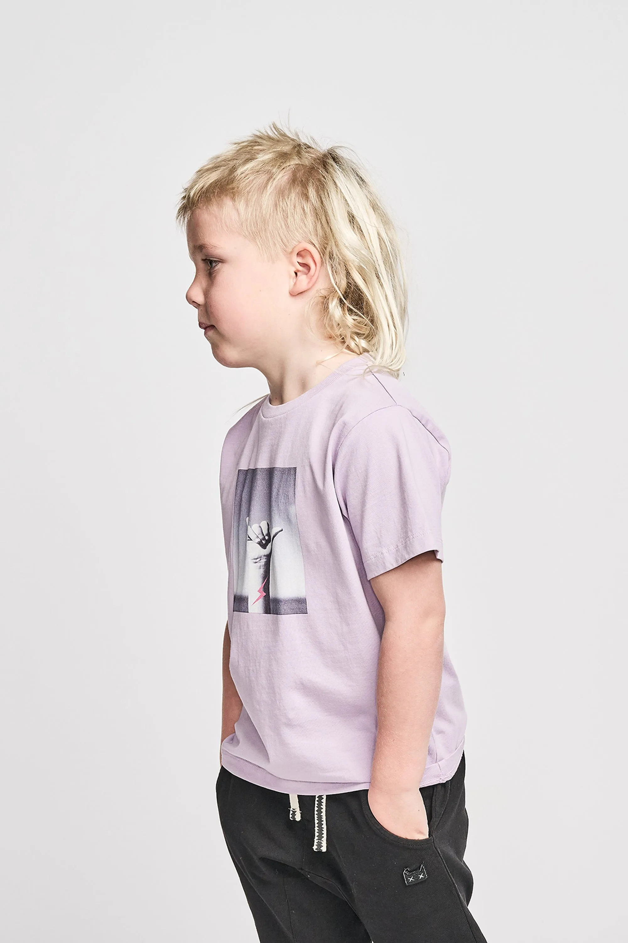 HANGIN TEE