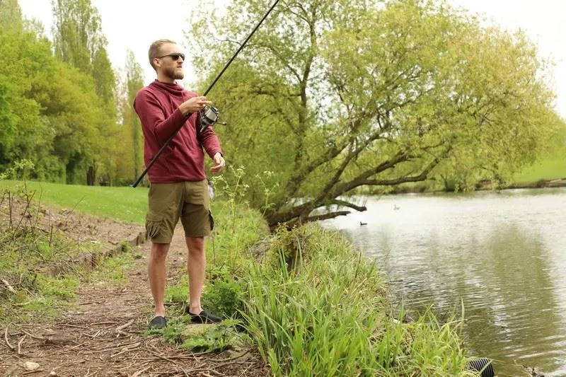 Korda LE Lightweight Hoody Burgundy