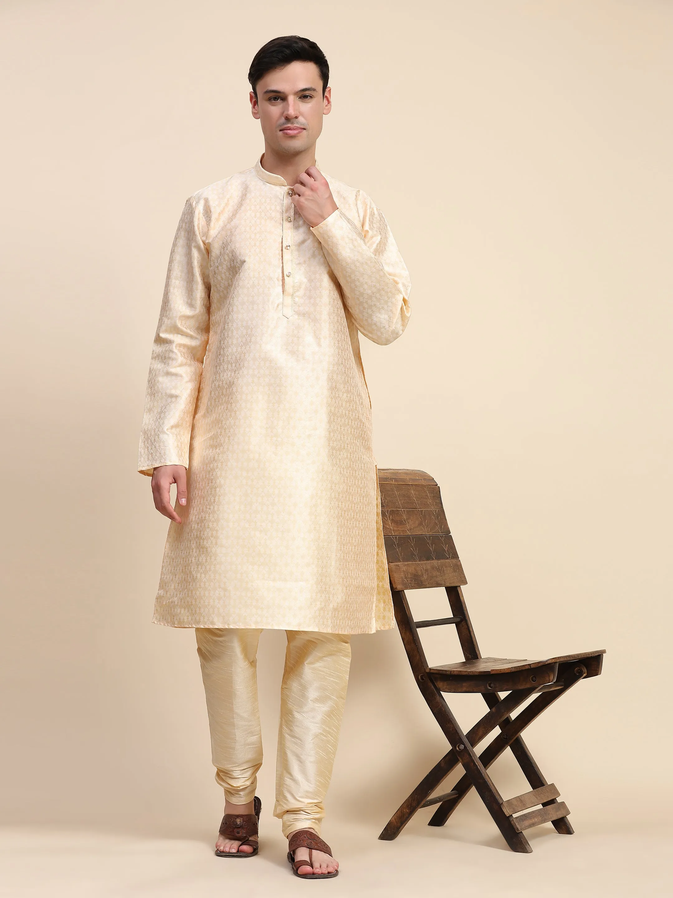 Mens Floral Woven Design Kurta Pajama Set Jacquard Silk Thread Work 2-Piece Set