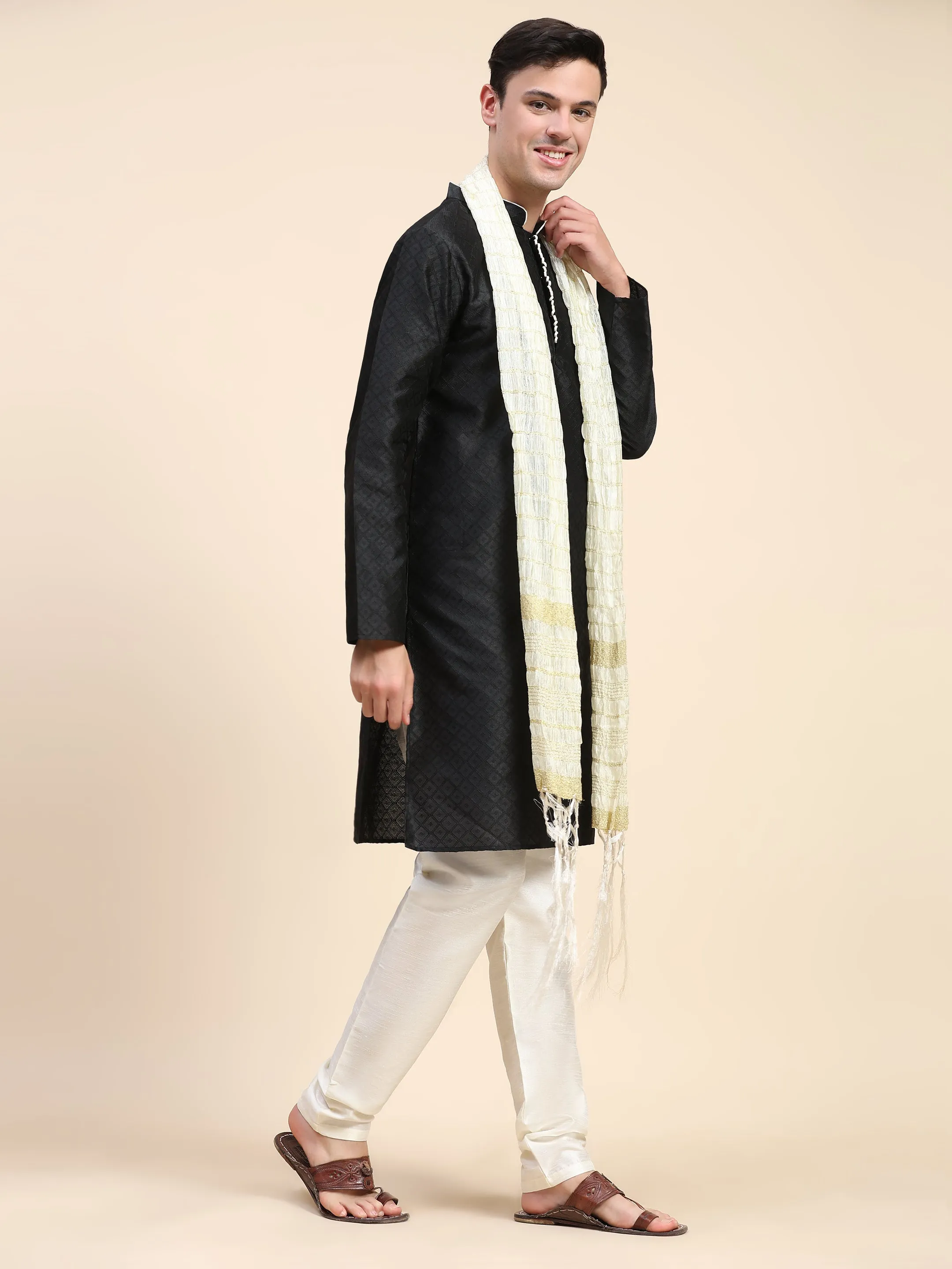 Mens Jacquard Silk Kurta Pajama Set with Scarf Ethnic Motifs 3-Piece Set