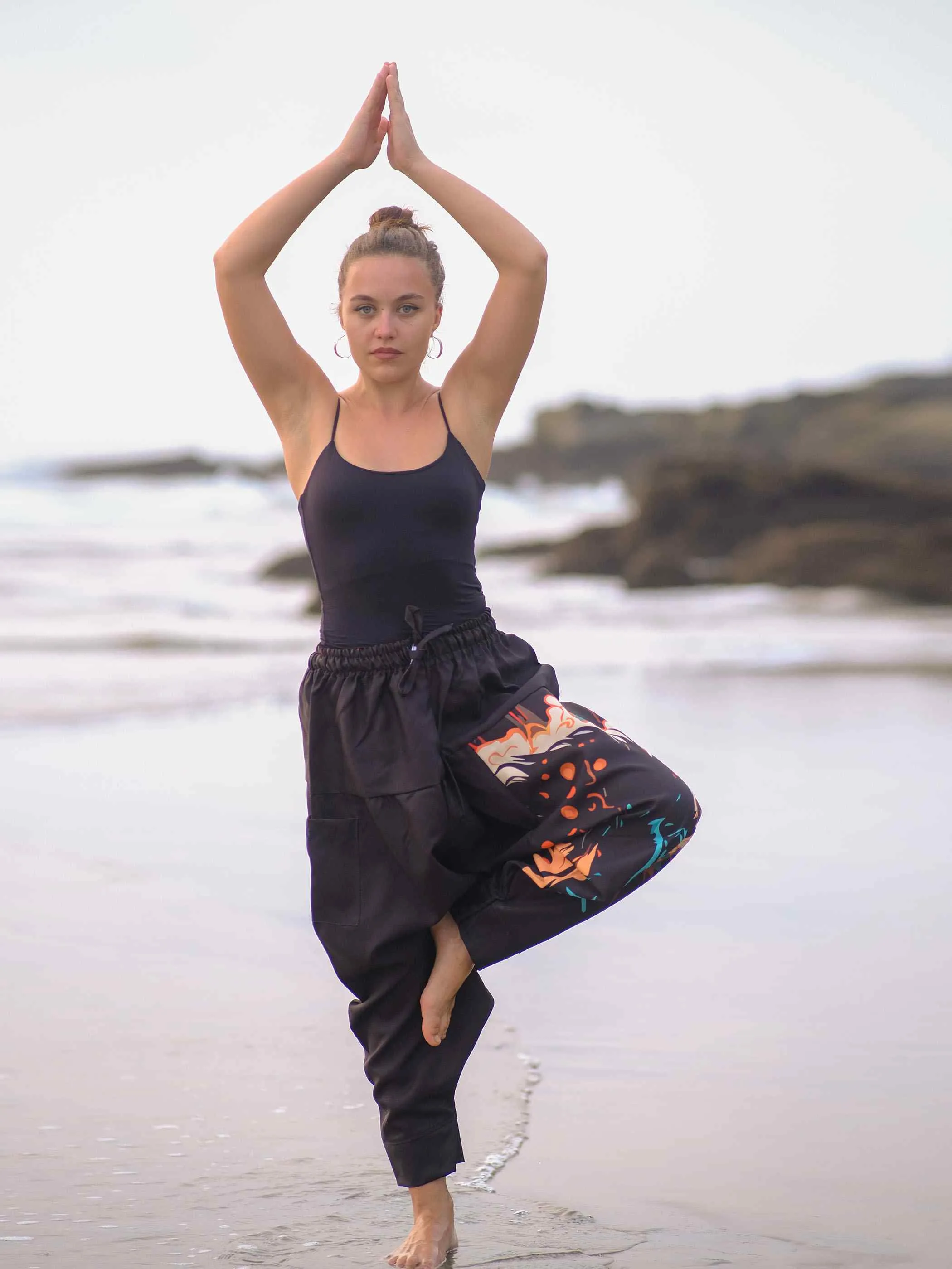 Women's Nomad Elegance Hippy Black Harem Pants Aladdin Balloon Pyjamas For Travel